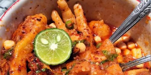 Rahasia Bakso Aci yang Menggoda di Jantung Cilacap